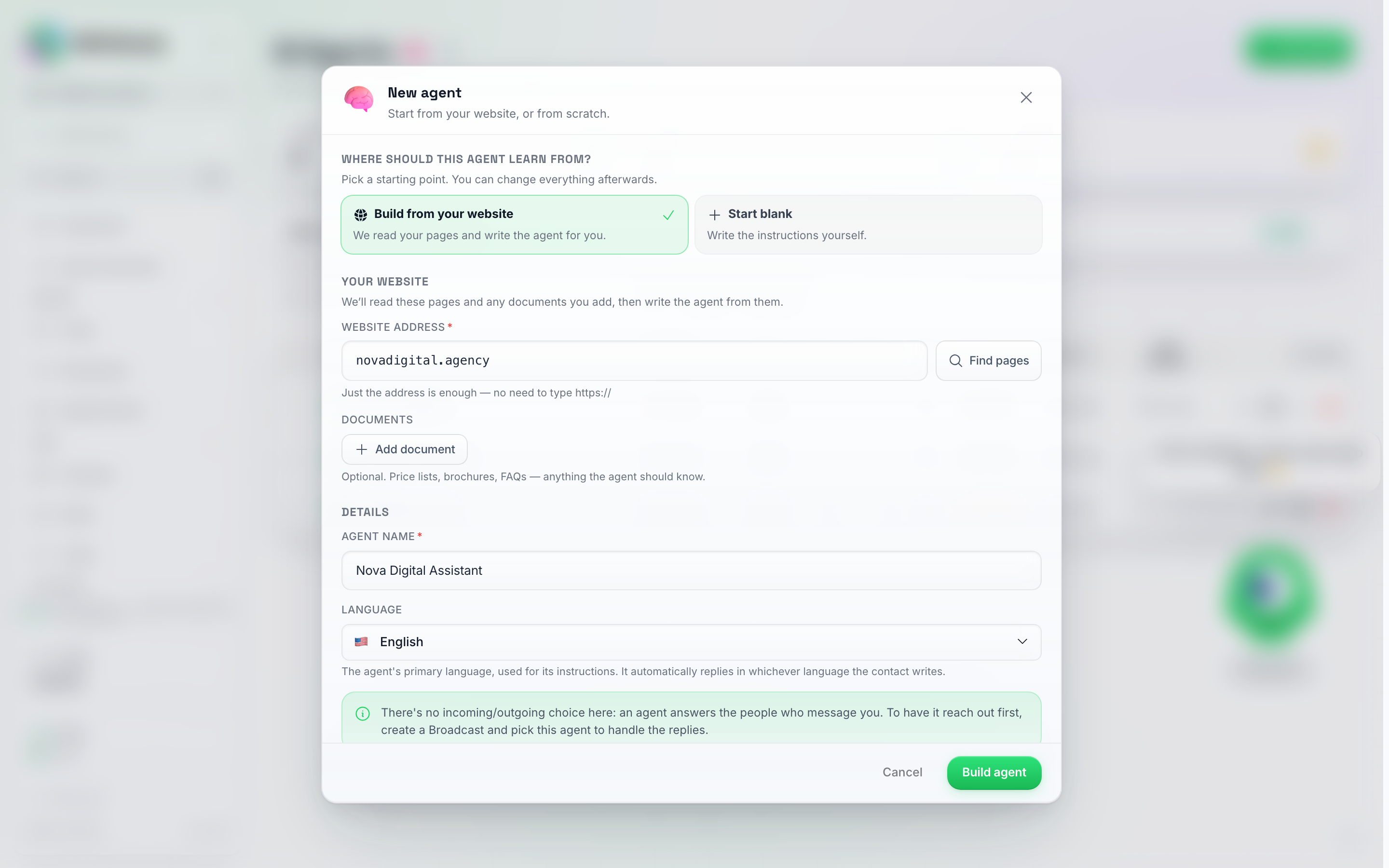 El diálogo de Nuevo agente con tarjetas de punto de partida — Crear desde tu sitio web seleccionado — un campo de dirección de sitio web con un botón de Buscar páginas, una fila de Documentos y campos de Nombre e Idioma debajo