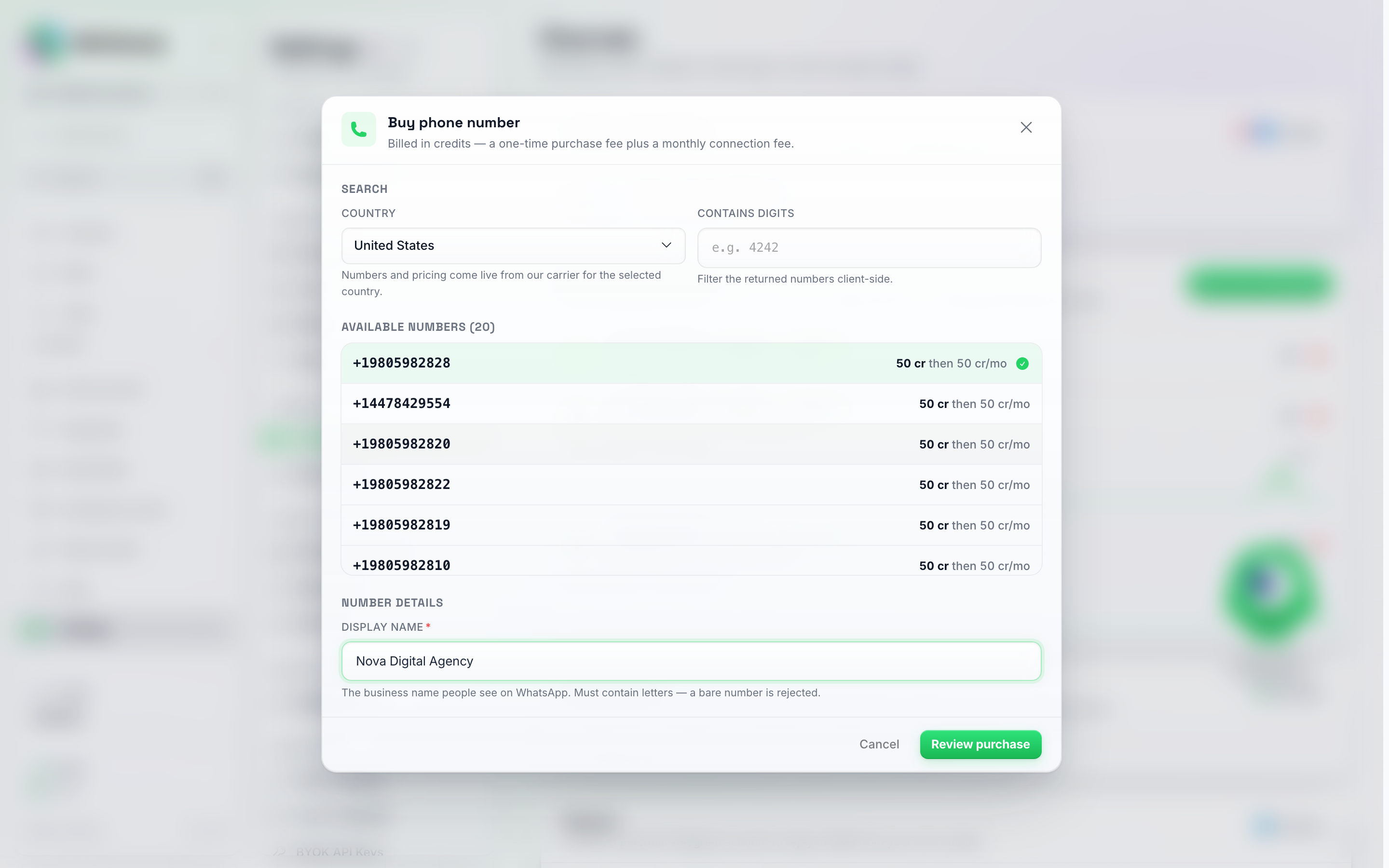 La finestra di dialogo Acquista numero di telefono con un numero selezionato (evidenziato in verde) e la sezione Dettagli del numero che mostra un campo Nome visualizzato compilato con un suggerimento che il nome deve contenere lettere