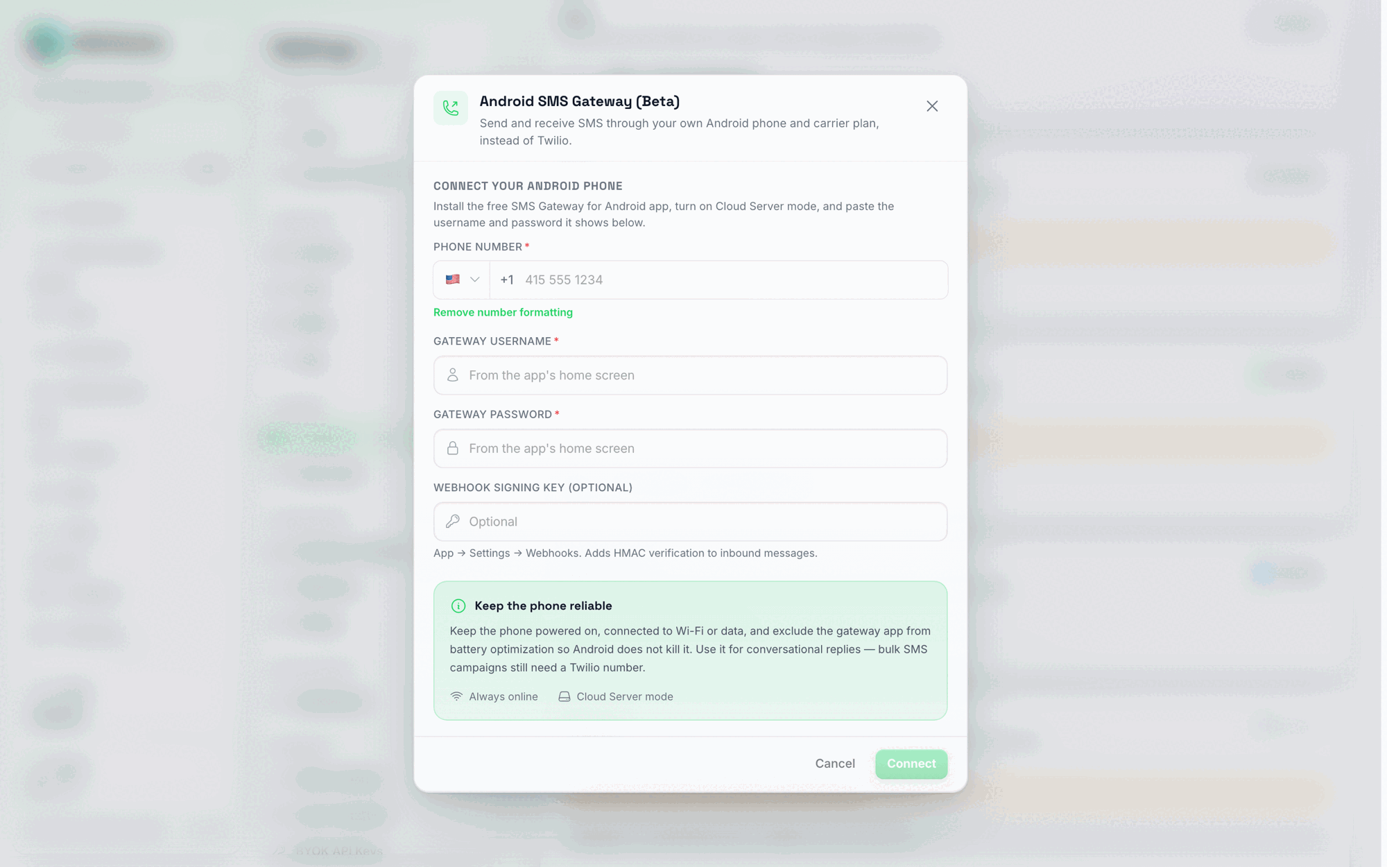 نافذة الاتصال الخاصة ببوابة Android SMS (تجريبي)، مع حقول رقم الهاتف، واسم مستخدم البوابة، وكلمة مرور البوابة، ومفتاح توقيع Webhook، بالإضافة إلى ملاحظة الحفاظ على موثوقية الهاتف