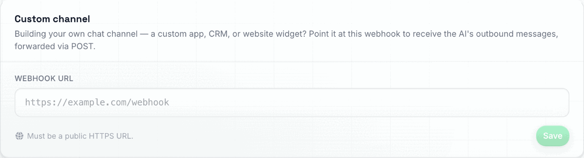 Prim-plan al cardului Canal personalizat: titlu, descriere, câmpul URL Webhook cu substituentul său https://example.com/webhook, sugestia 'Trebuie să fie un URL HTTPS public' și butonul Salvare